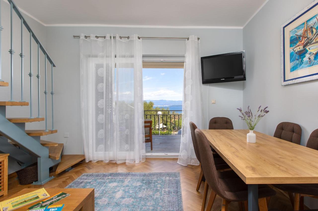 And Charming Apartment In Vantacici Malinska Buitenkant foto